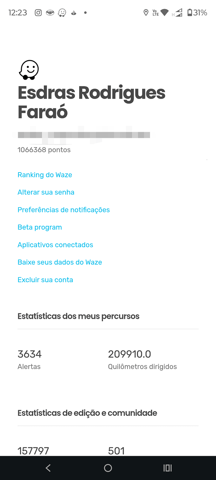 1000442225