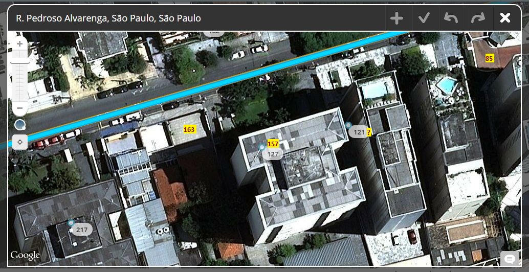 Pedroso Alvarenga House Numbers.JPG