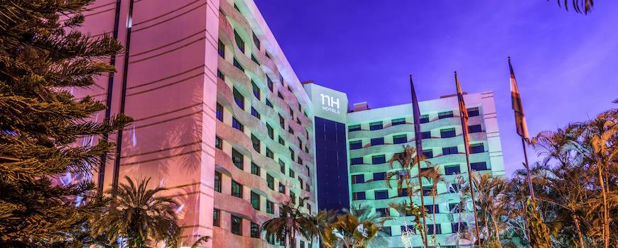 nh_royal_cali-020-facade.jpg